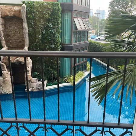 Espana Condo Resort Pattaya Evt หาดจอมเทียน ภายนอก รูปภาพ