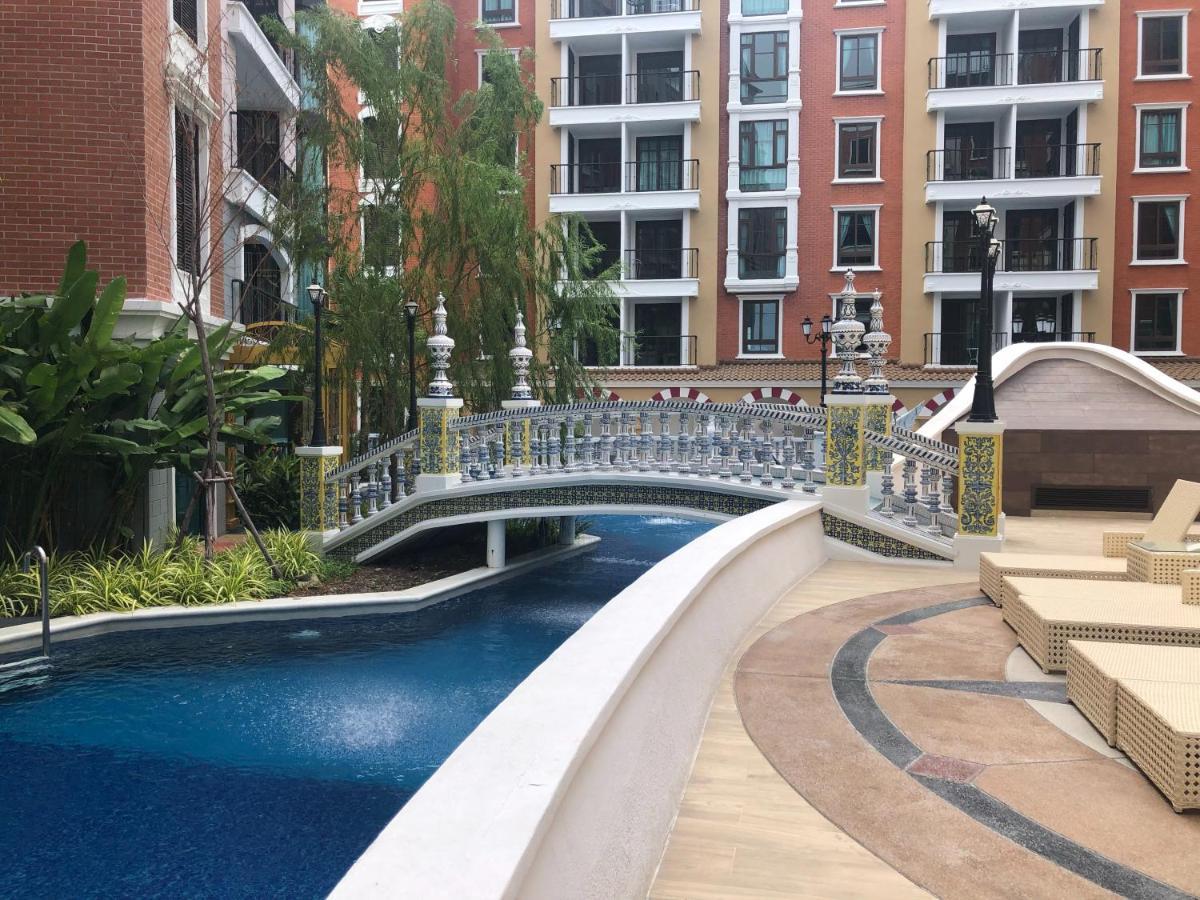 Espana Condo Resort Pattaya Evt หาดจอมเทียน ภายนอก รูปภาพ