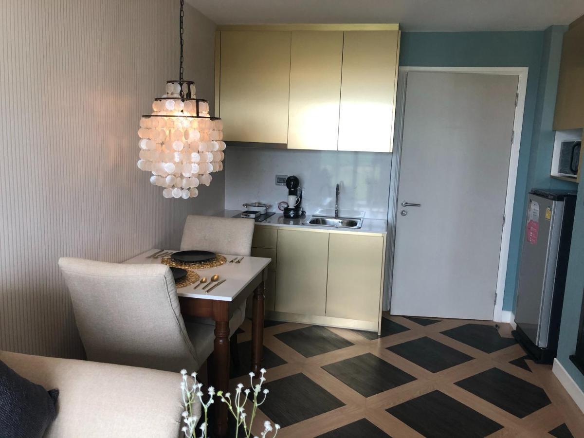 Espana Condo Resort Pattaya Evt หาดจอมเทียน ภายนอก รูปภาพ