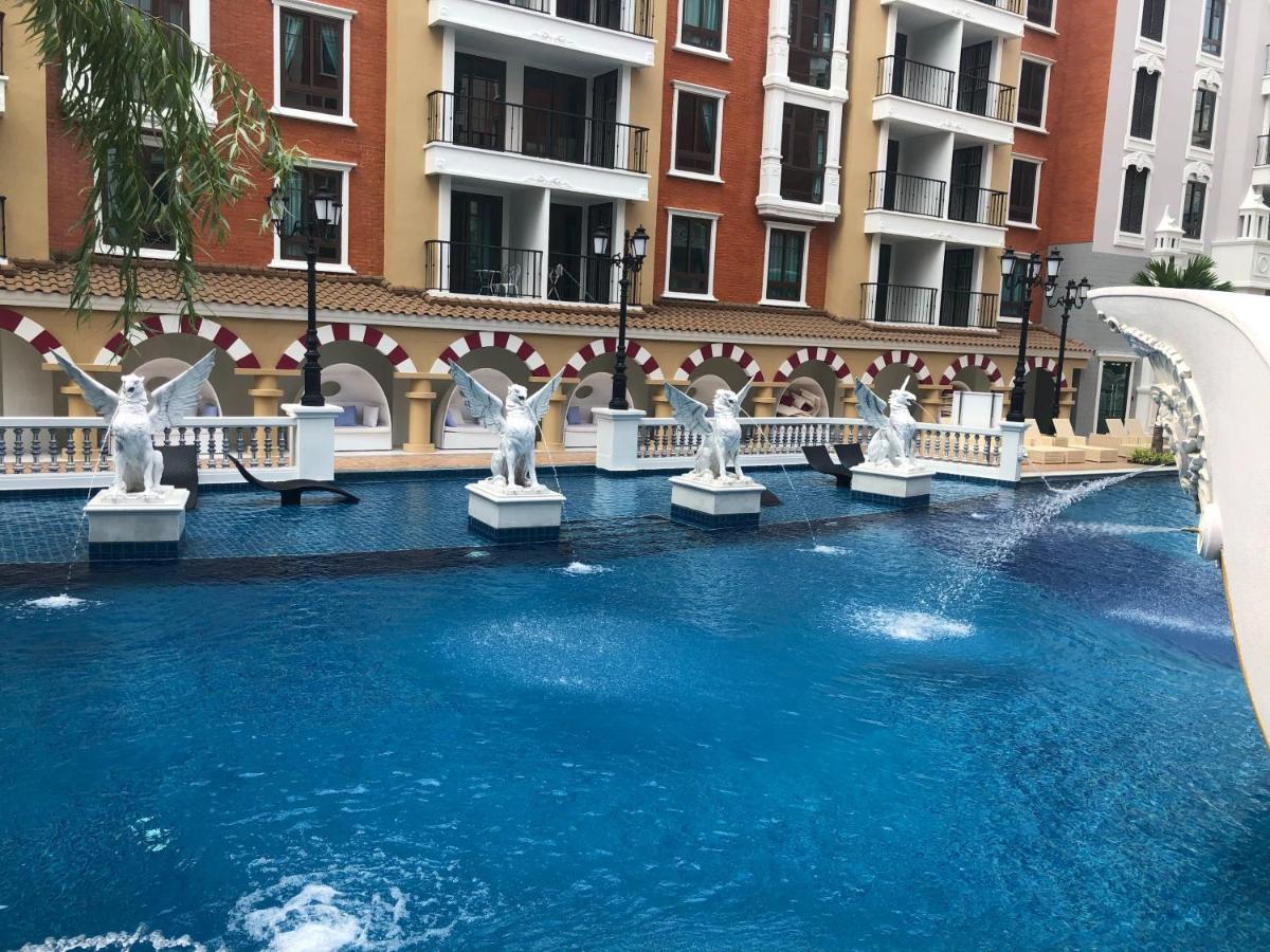 Espana Condo Resort Pattaya Evt หาดจอมเทียน ภายนอก รูปภาพ